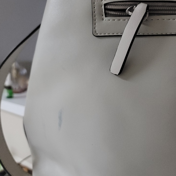 French connection large crossbody - Picture 6 of 6